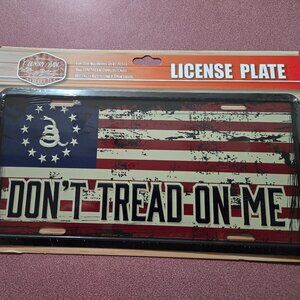Don't Tread On Me Metal Vehicle License Plate Red White and Blue Brand New